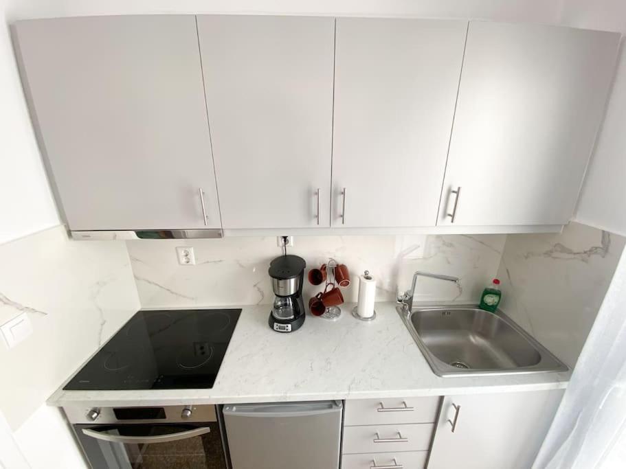 6Th Floor Apartment In Victoria Square Athènes Extérieur photo